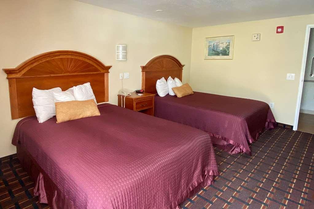 Knights Inn Punta Gorda Room photo