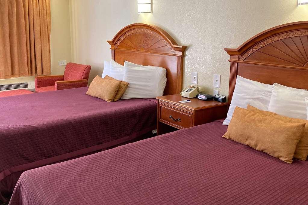 Knights Inn Punta Gorda Room photo
