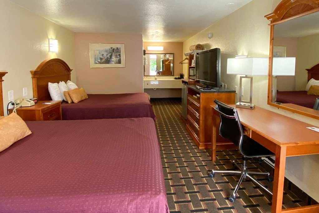 Knights Inn Punta Gorda Room photo
